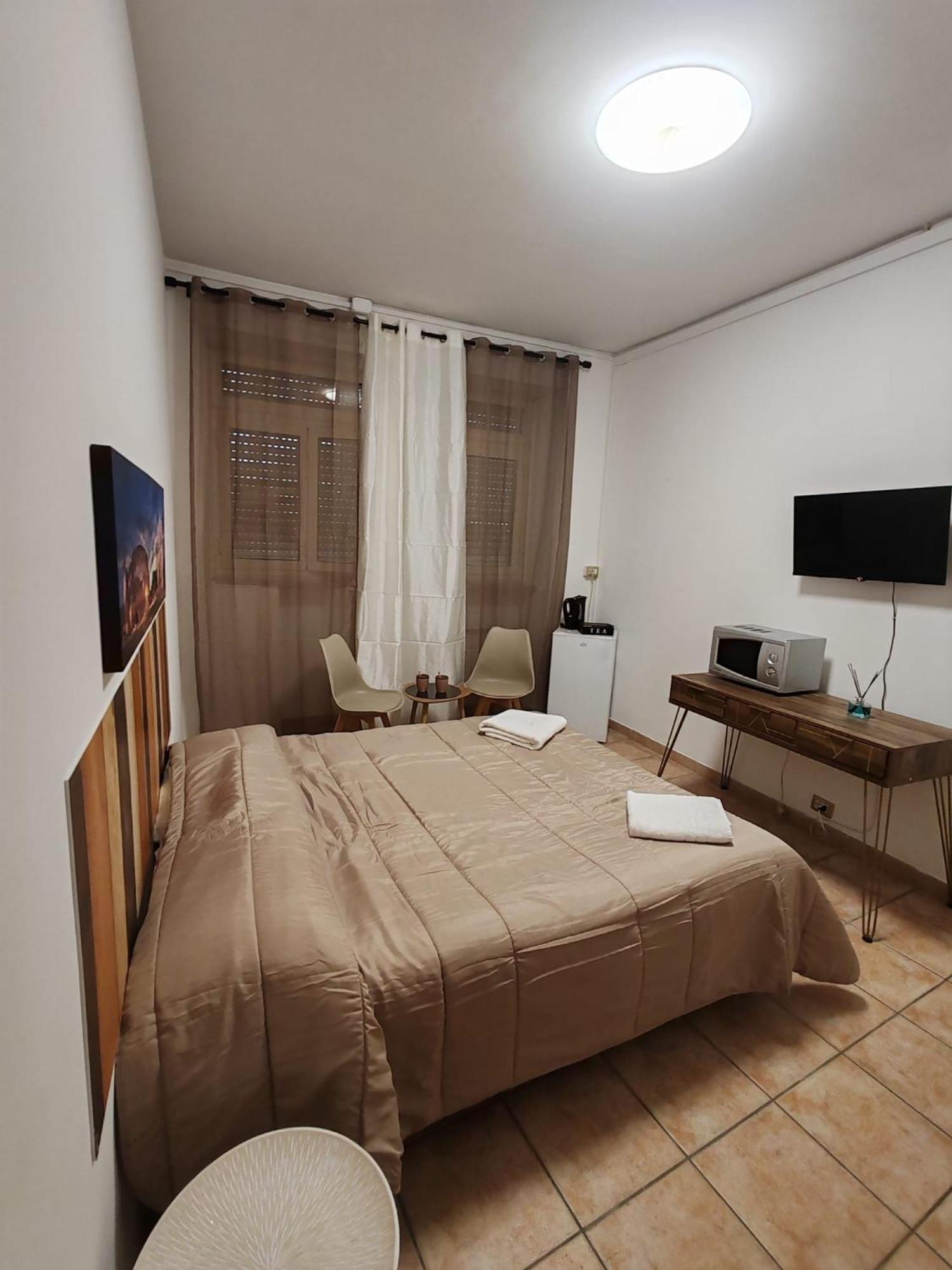 B&B Piazza Ragusa Рим Екстер'єр фото