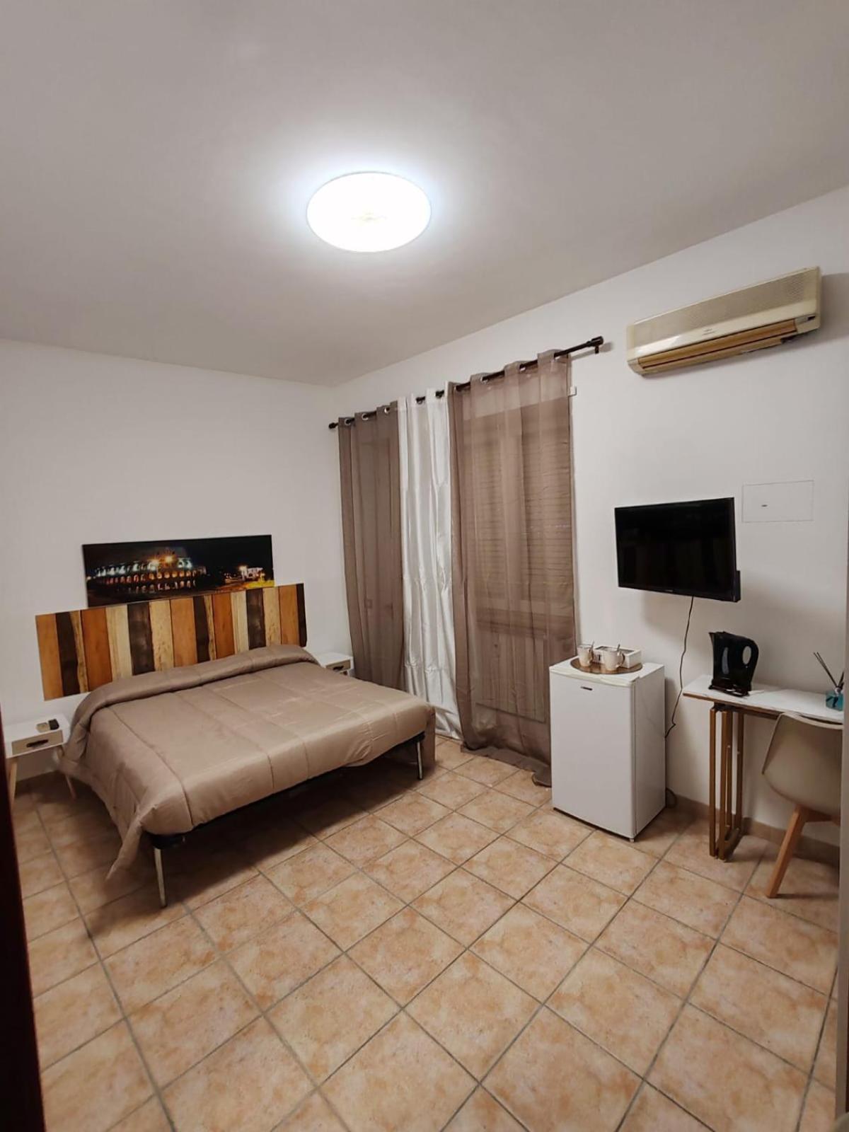 B&B Piazza Ragusa Рим Екстер'єр фото