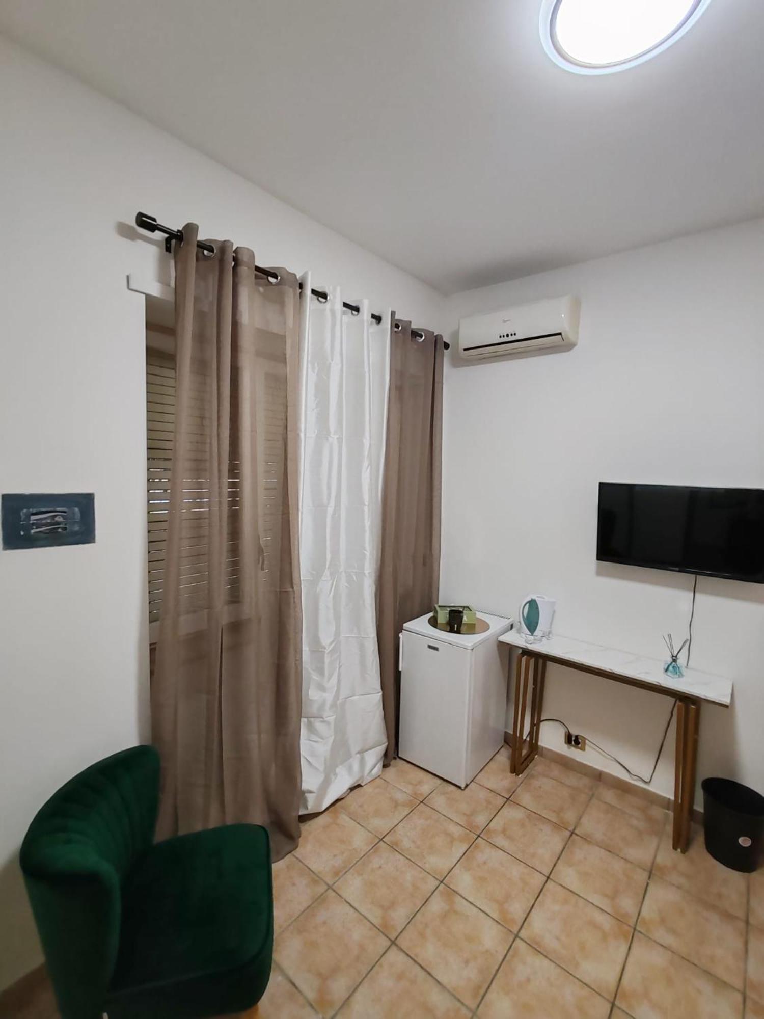 B&B Piazza Ragusa Рим Екстер'єр фото