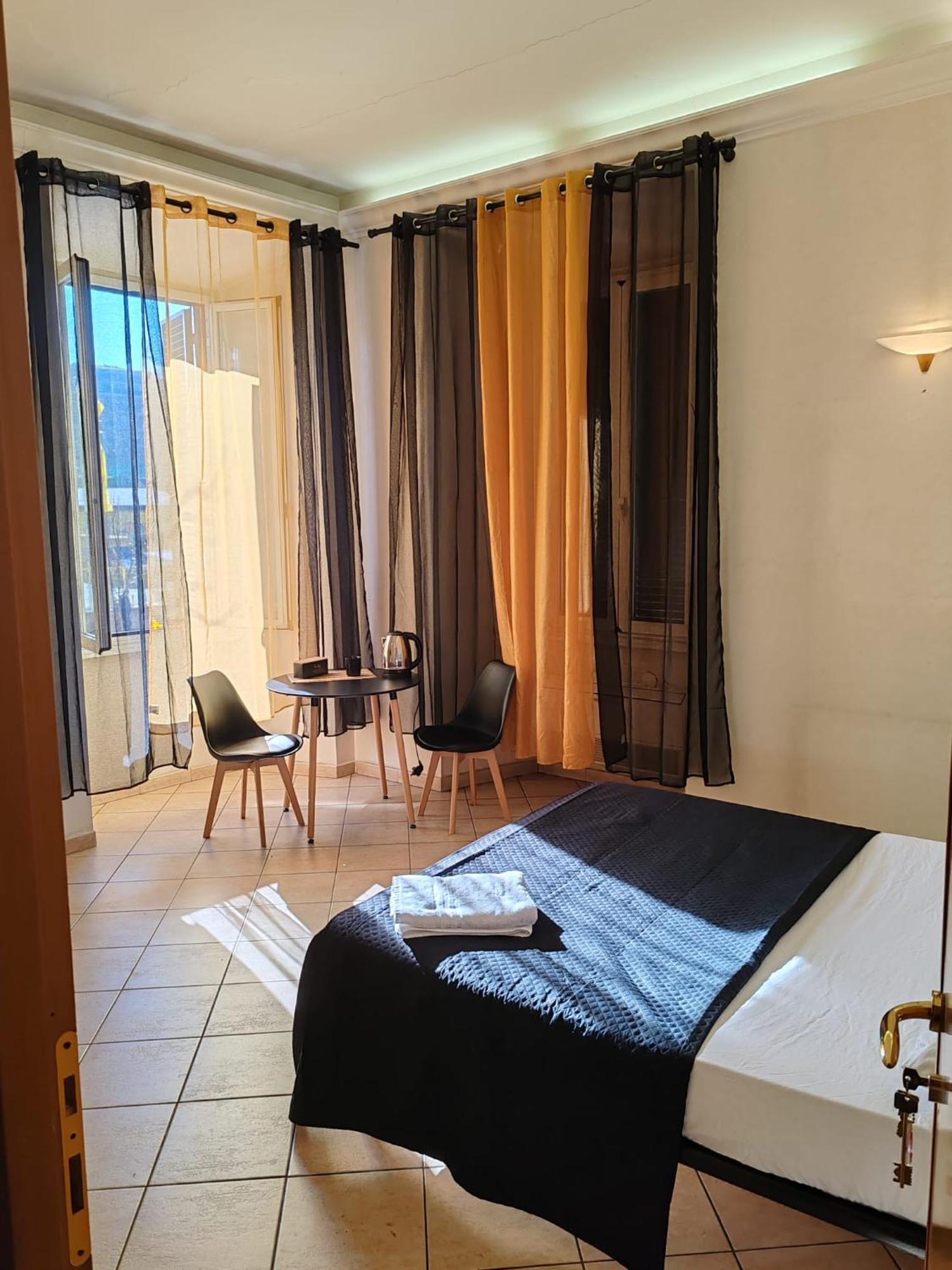 B&B Piazza Ragusa Рим Екстер'єр фото